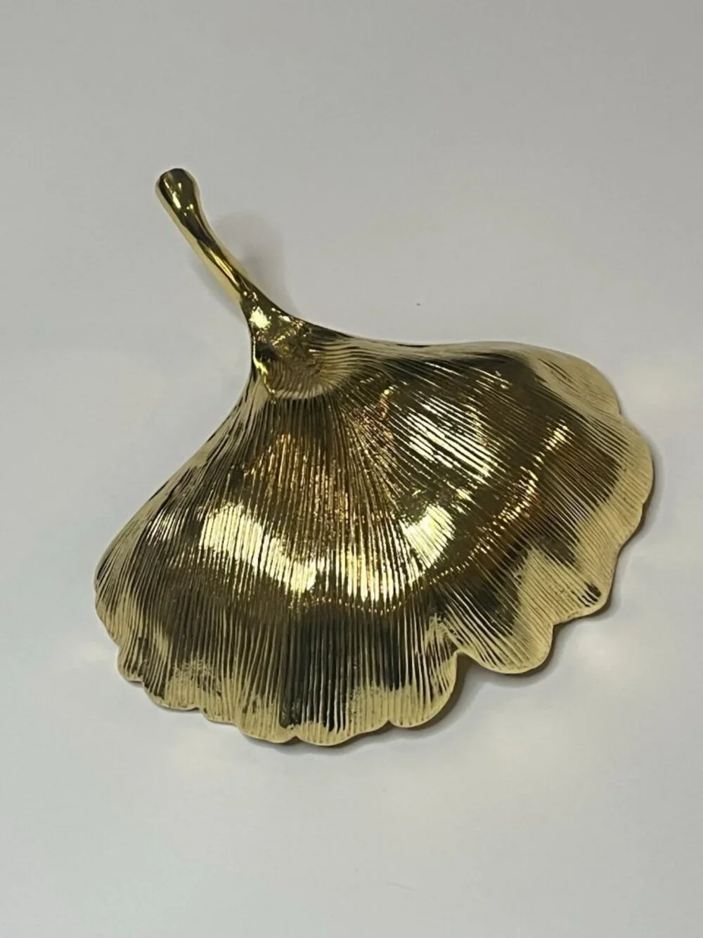 Vintage Signed Gold Tone Ginkgo Leaf Trinket Dish 6